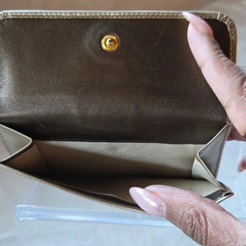 Prada Metallic‎ Gold Women's Wallet - Picture 3 of 7